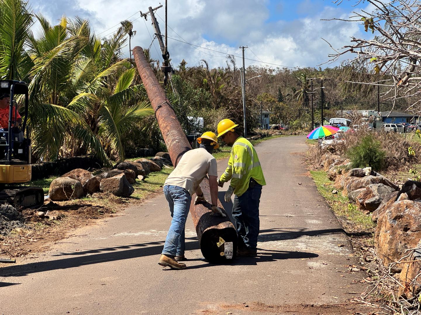 KIUC crews work at Nawiliwili